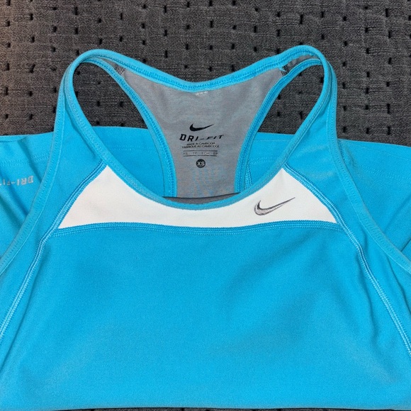 Nike Women’s Dri-Fit Tank with Built in Bra - Picture 1 of 3